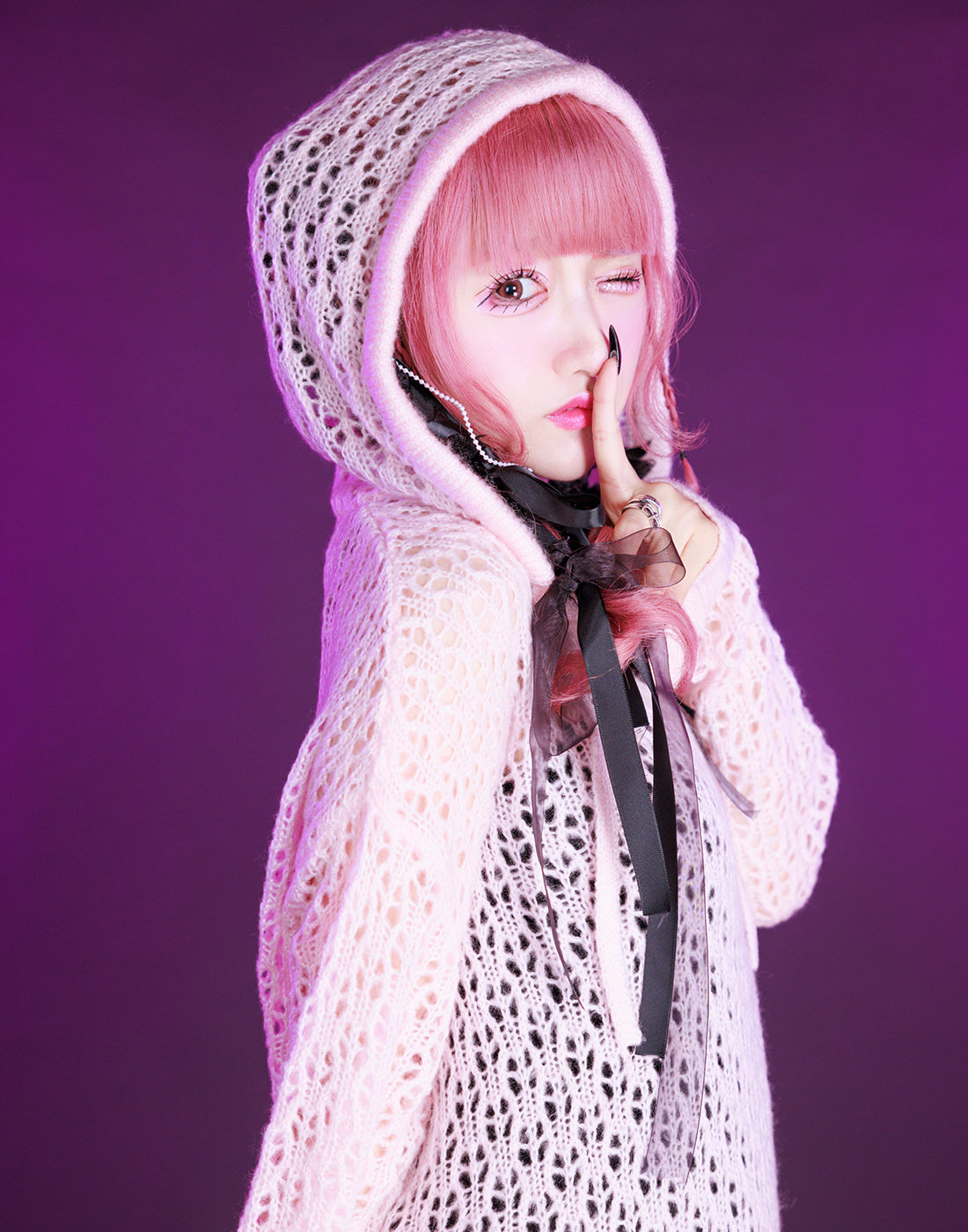 Loose mesh knit hoodie