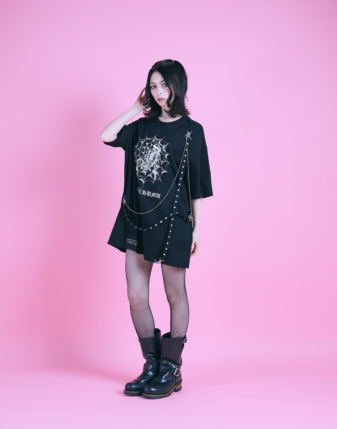 AVENCHUMU Skull illustration print studded cross t-shirt