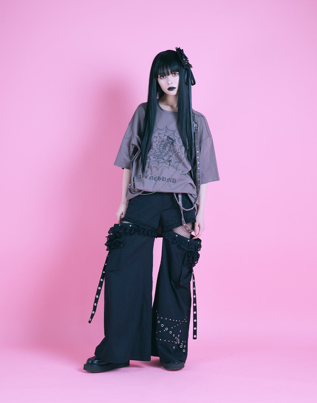 AVENCHUMU Skull illustration print studded cross t-shirt