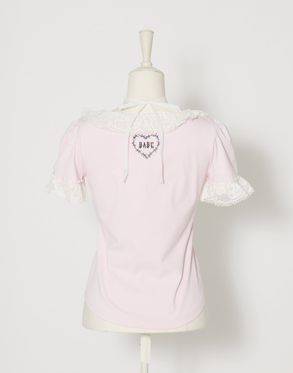 AVENCHUMU ValentineBunny print lace frame t-shirt