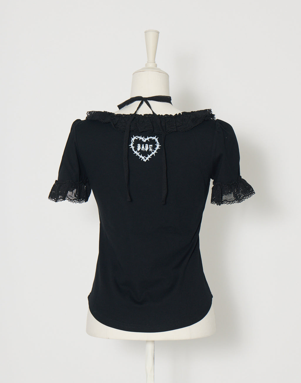 AVENCHUMU ValentineBunny print lace frame t-shirt