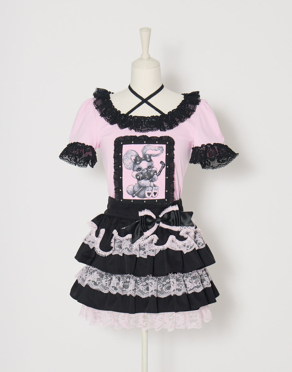 AVENCHUMU ValentineBunny print lace frame t-shirt