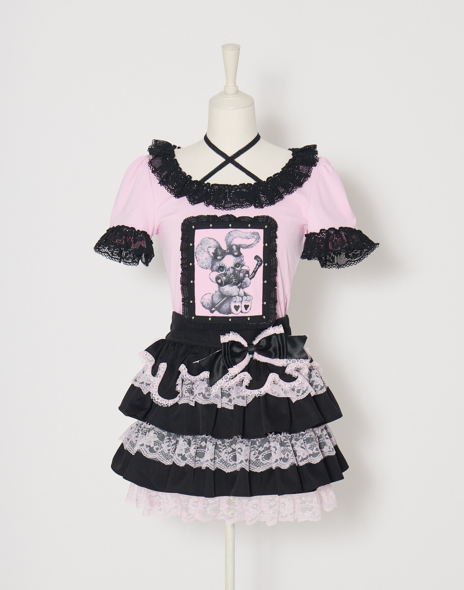 AVENCHUMU ValentineBunny print lace frame t-shirt