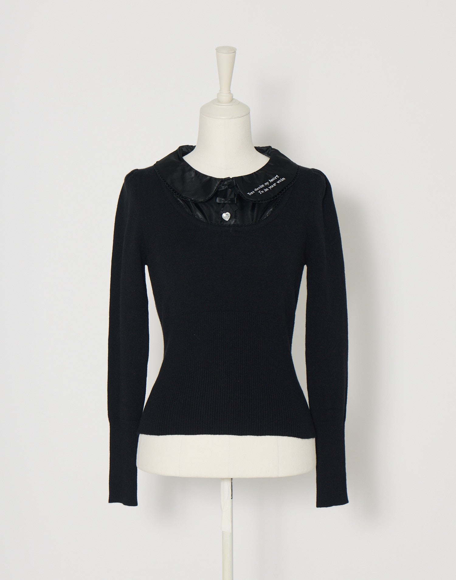 AVENCHUMU Satin blouse ribbon jewele knit tops