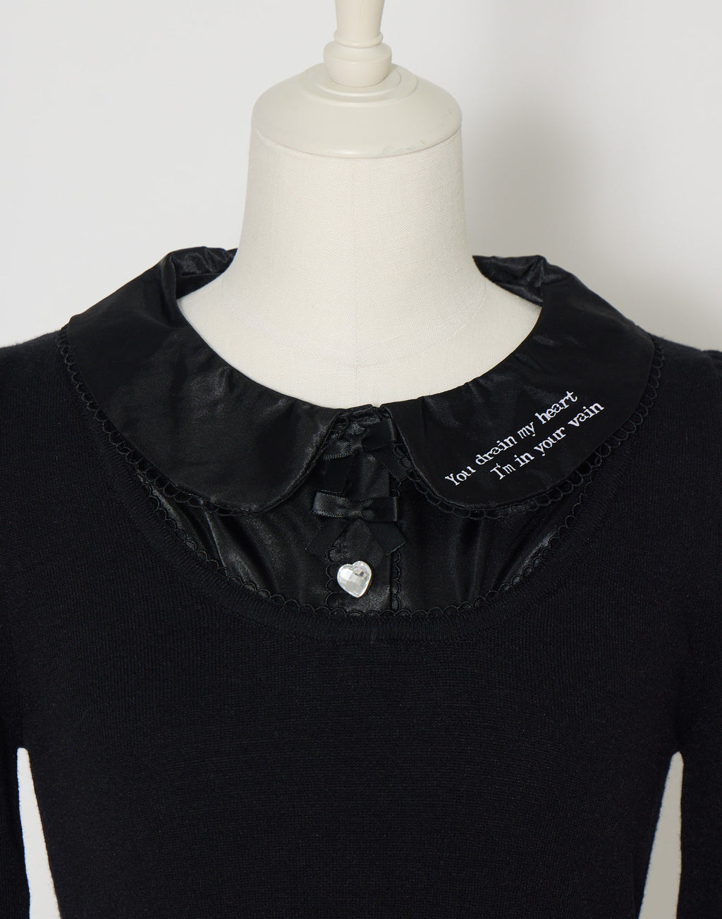 AVENCHUMU Satin blouse ribbon jewele knit tops