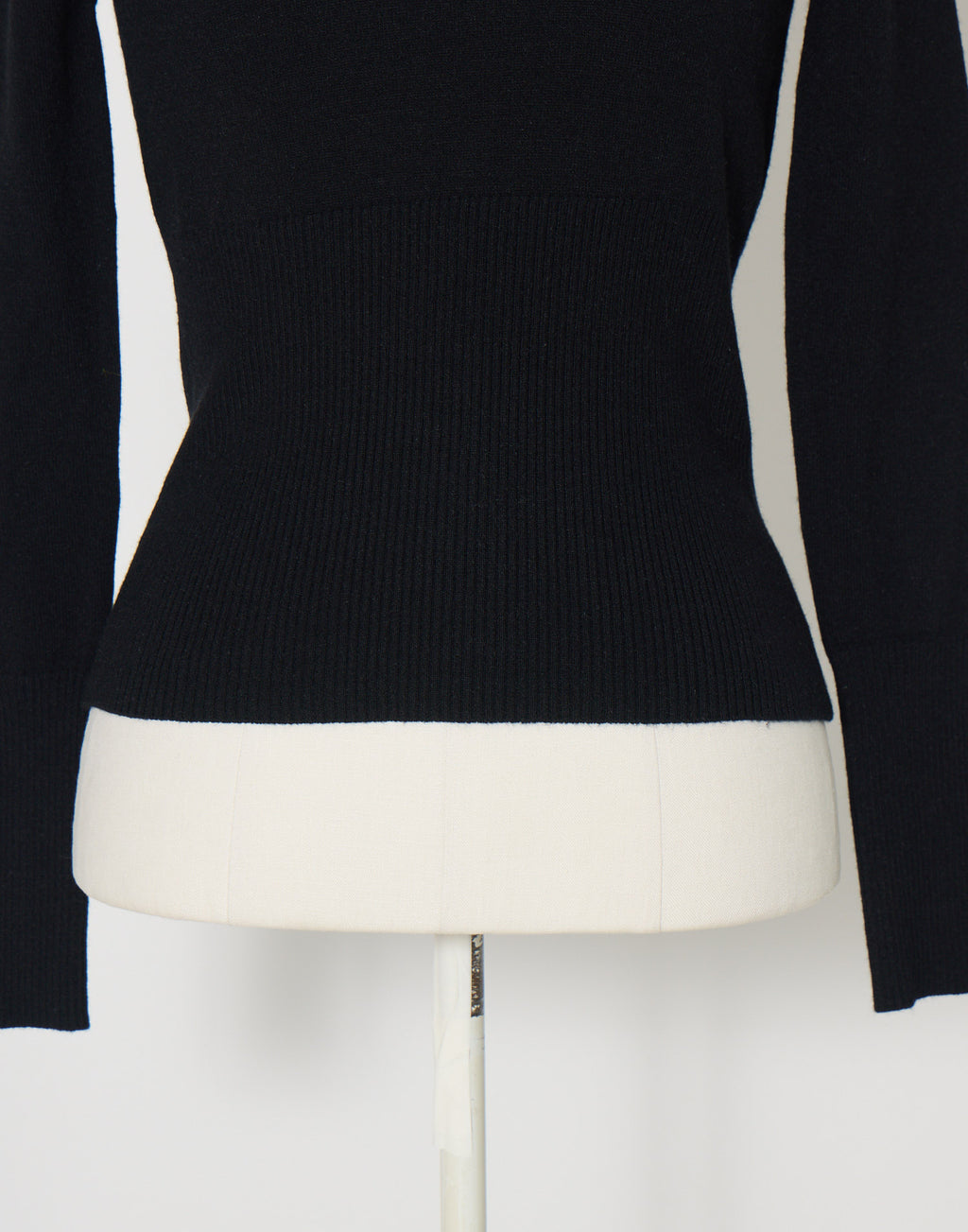 AVENCHUMU Satin blouse ribbon jewele knit tops