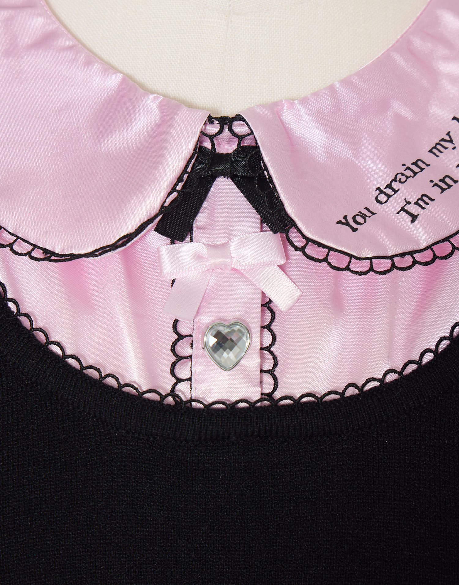 AVENCHUMU Satin blouse ribbon jewele knit tops