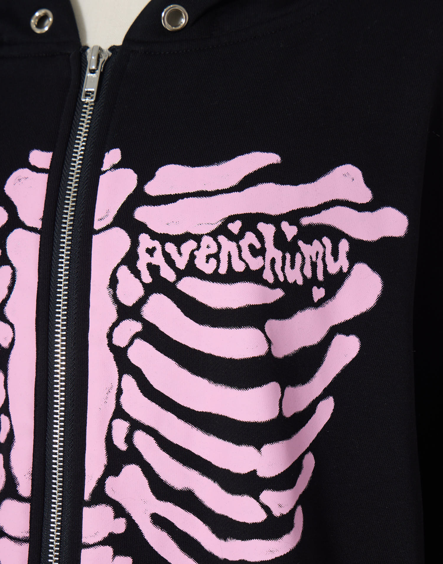 AVENCHUMU ValentineBunny print lace frame t-shirt (Copy)