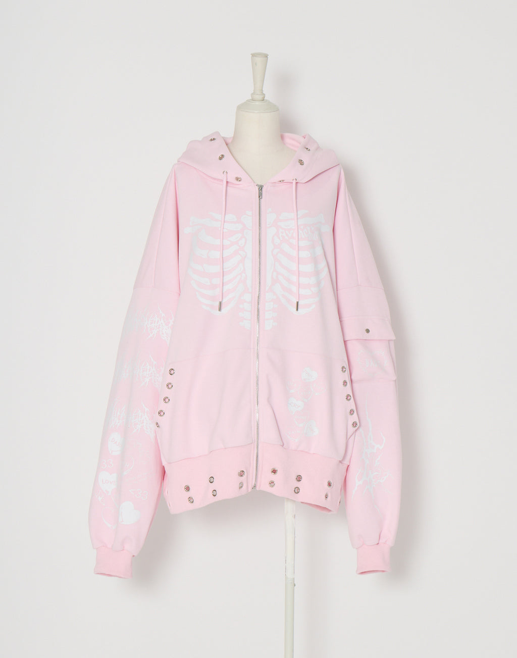 AVENCHUMU ValentineBunny print lace frame t-shirt (Copy)