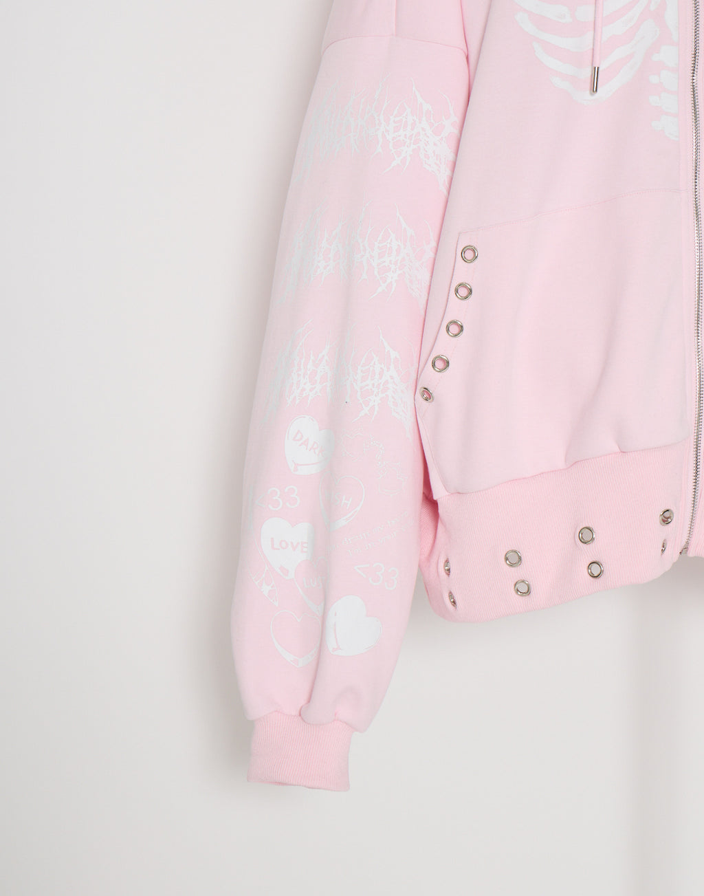 AVENCHUMU ValentineBunny print lace frame t-shirt (Copy)