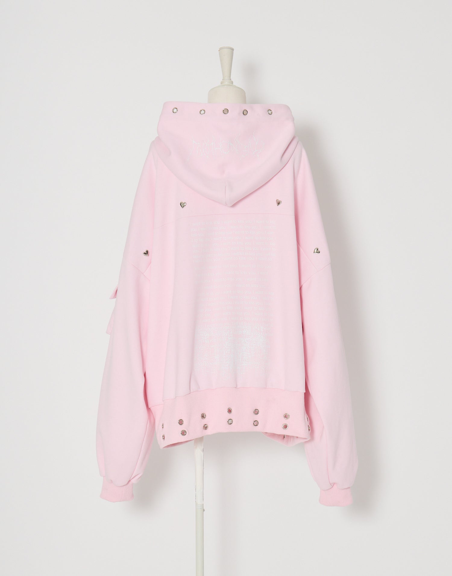 AVENCHUMU ValentineBunny print lace frame t-shirt (Copy)