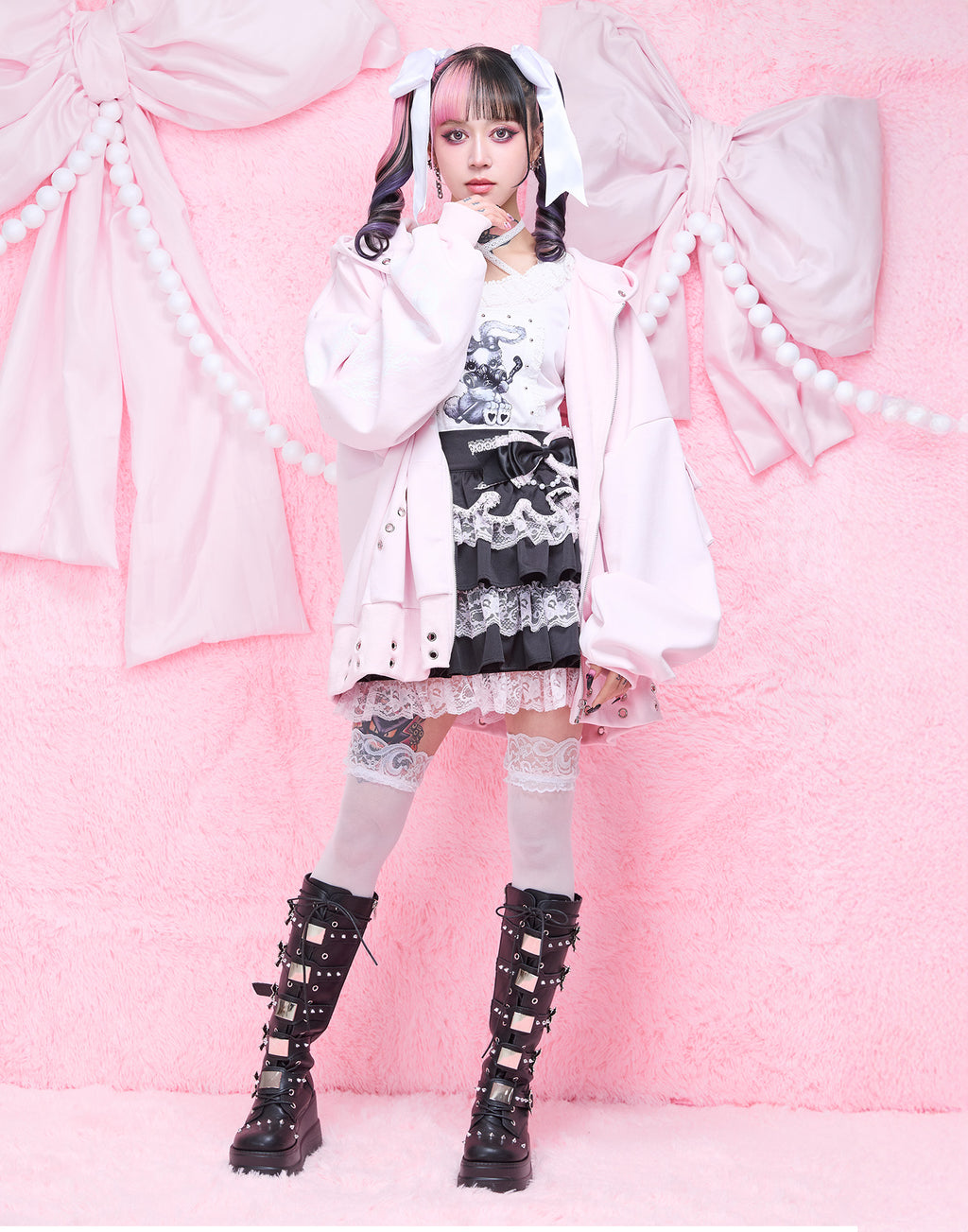 AVENCHUMU ValentineBunny print lace frame t-shirt