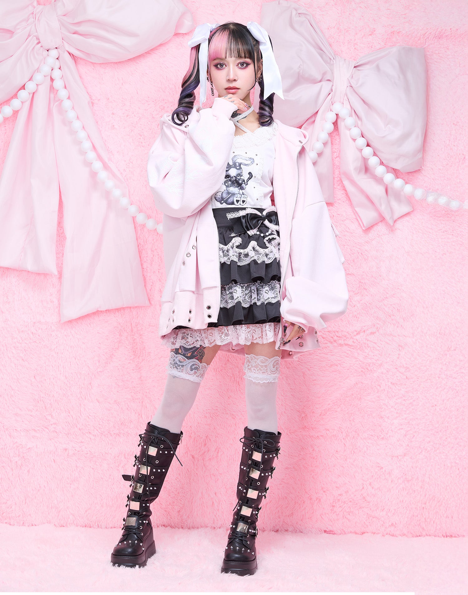 AVENCHUMU ValentineBunny print lace frame t-shirt