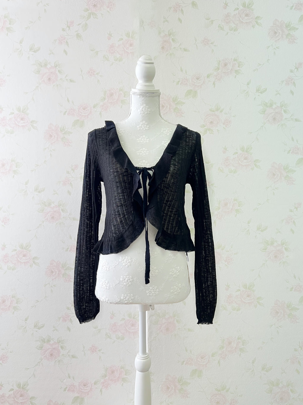 Shoujo Frilled Hem Cardigan (Black)