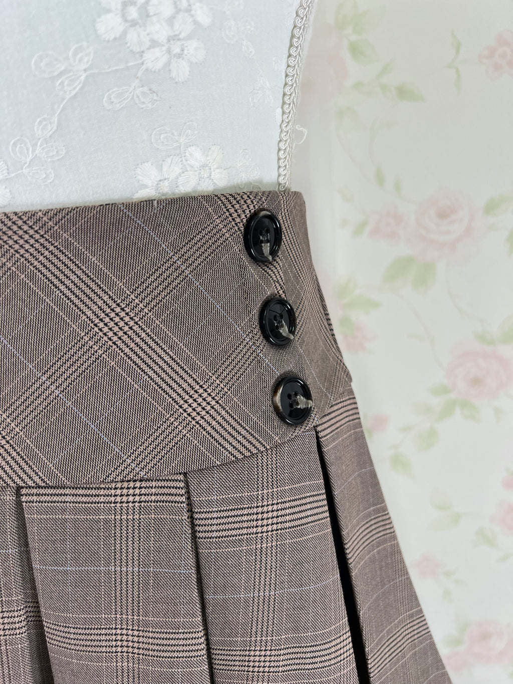 Double Button Checked Pleated Skirt (Brown)