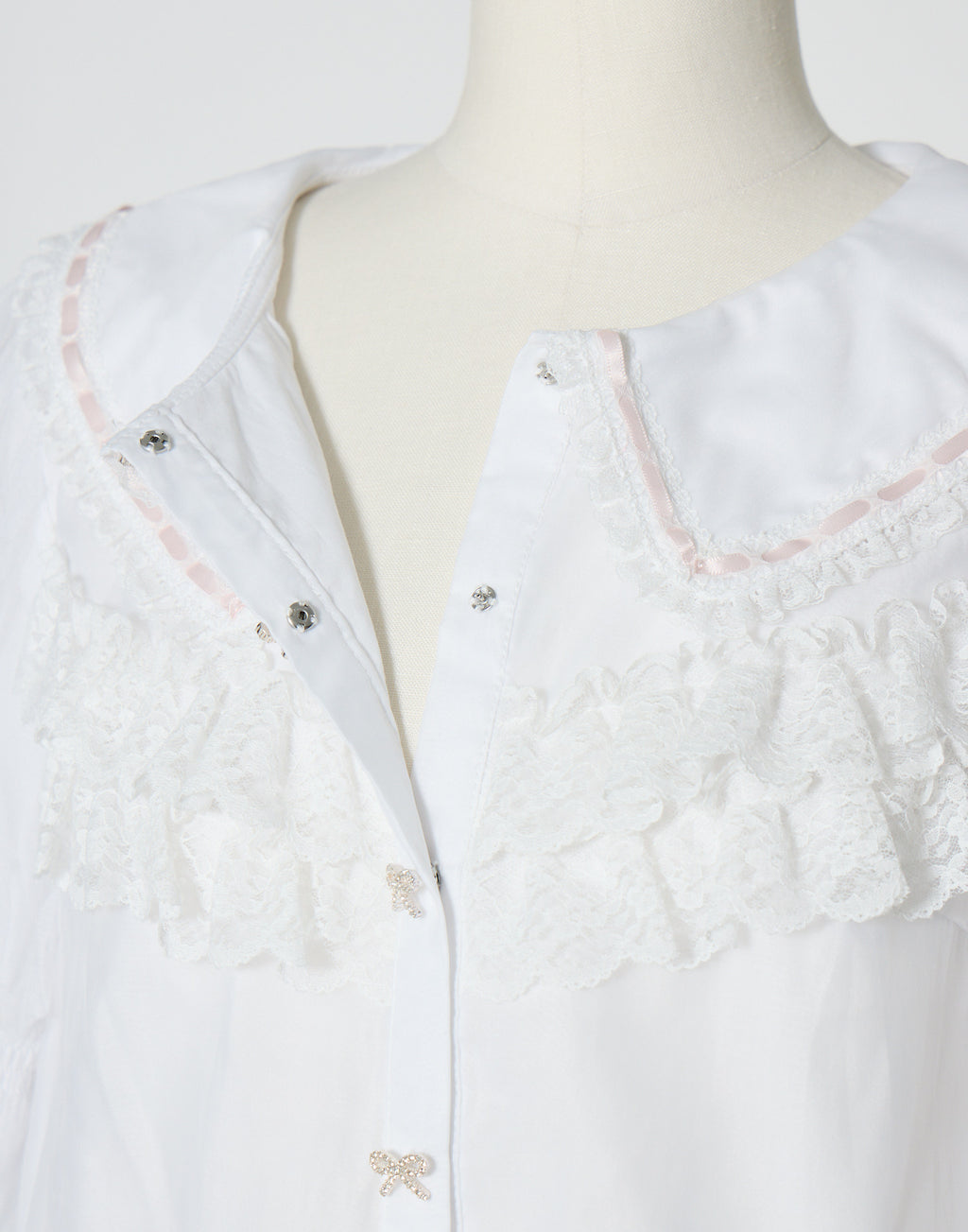 mellfy memory Sweet whipped ribbon blouse