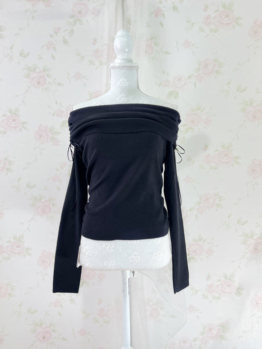 GRL Side String Shoulder Top (Black)