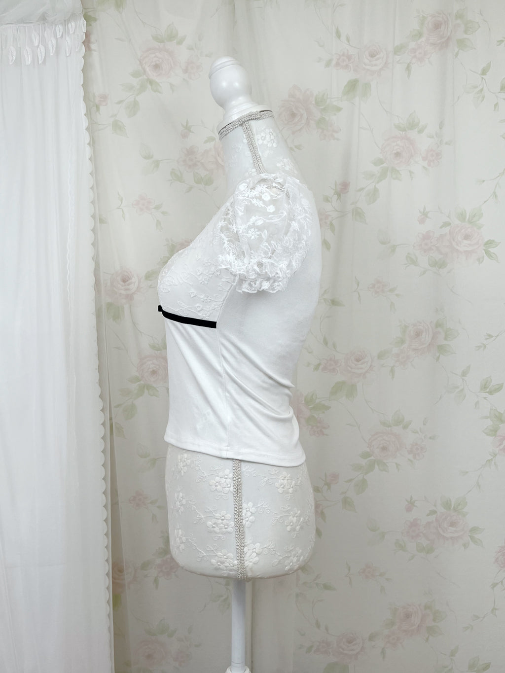 Lacy Sleeve Bow Top (White)