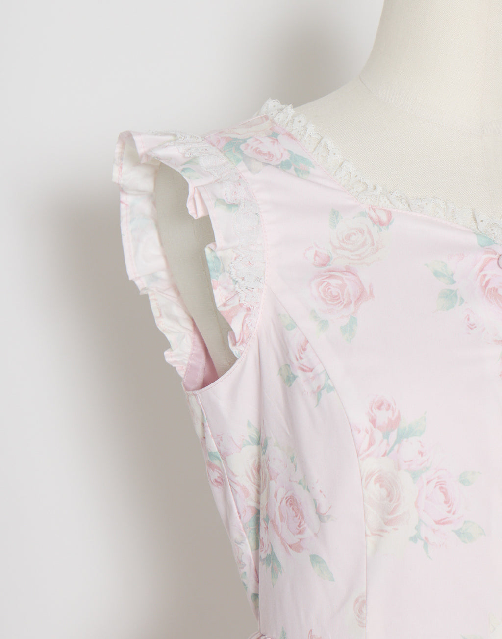 (Pre-order) mellfy memory Love in rosy rose onepiece