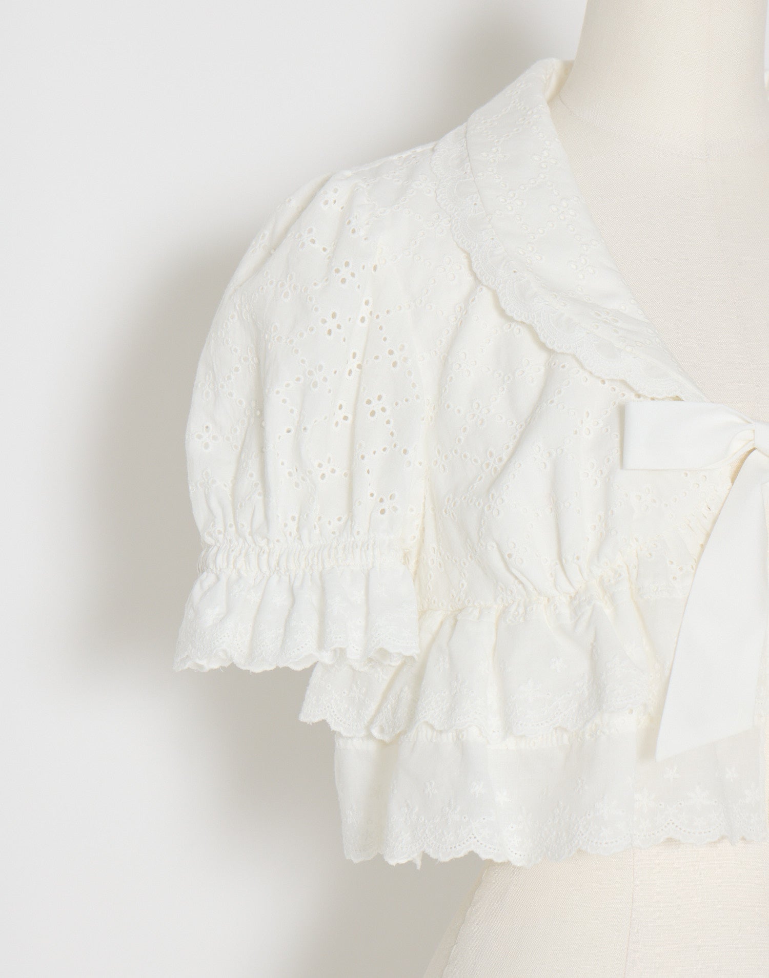 (Pre-order) mellfy memory Lovely cotton lace bolero blouse