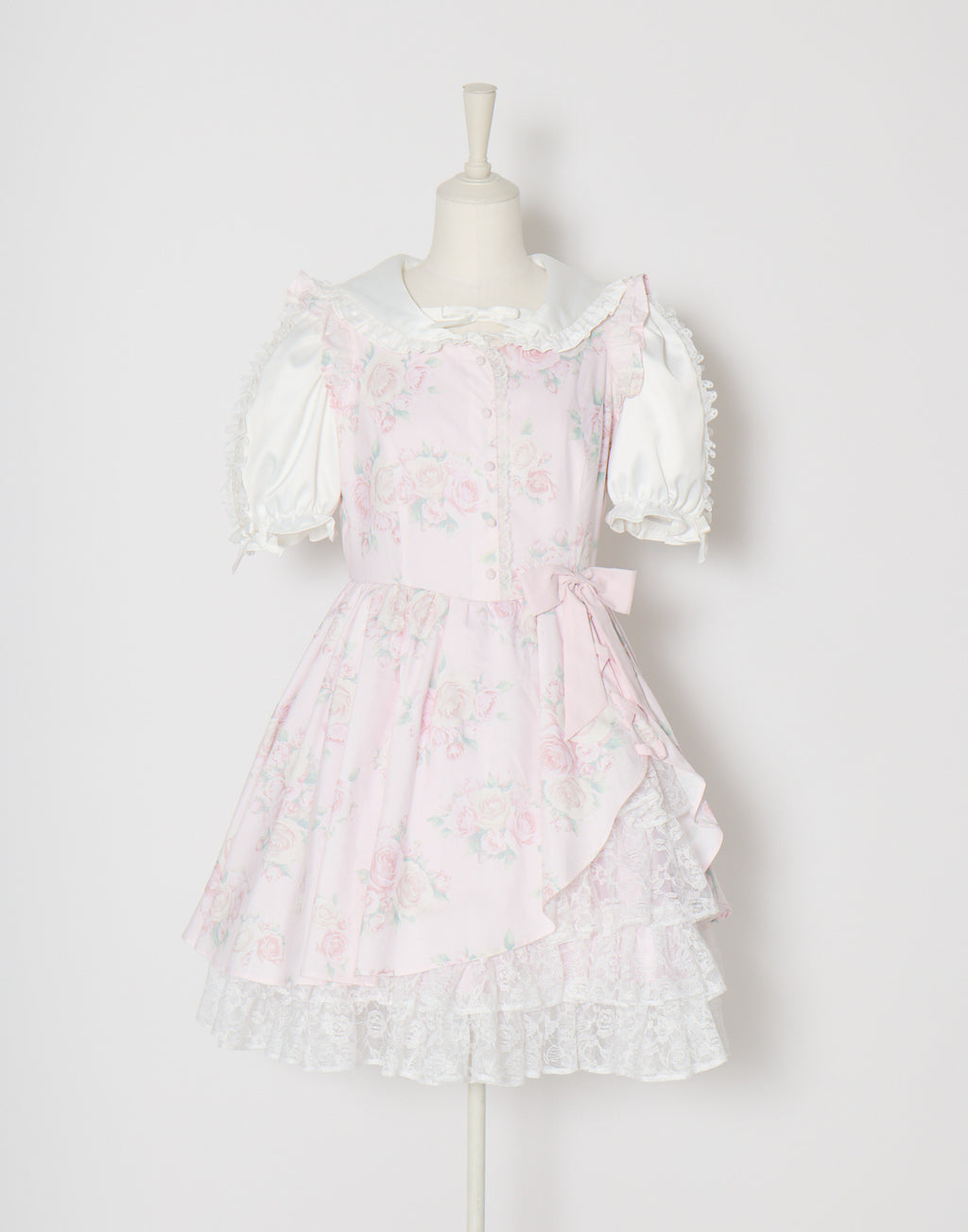 (Pre-order) mellfy memory Lace sleeves sweet satin blouse