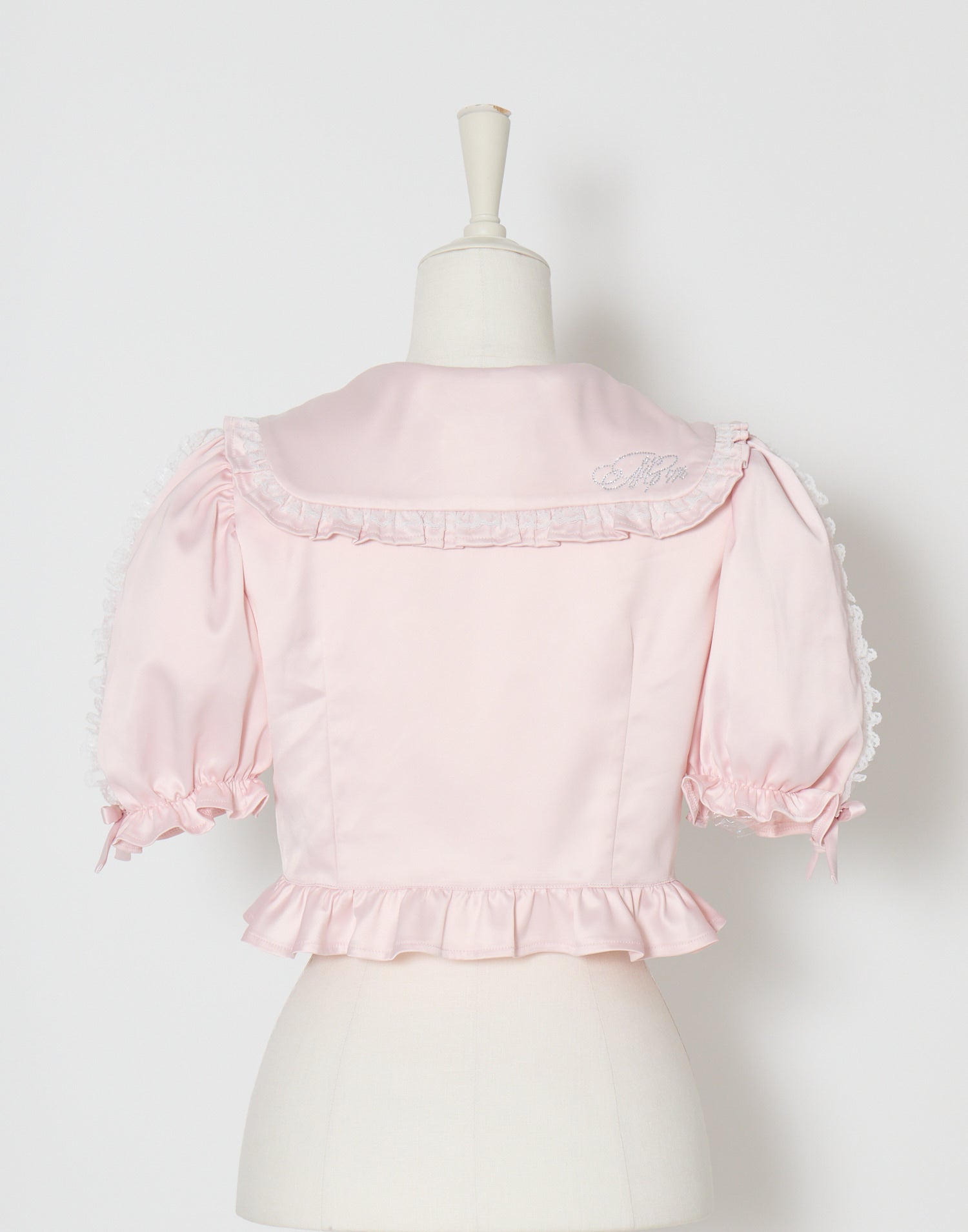 (Pre-order) mellfy memory Lace sleeves sweet satin blouse