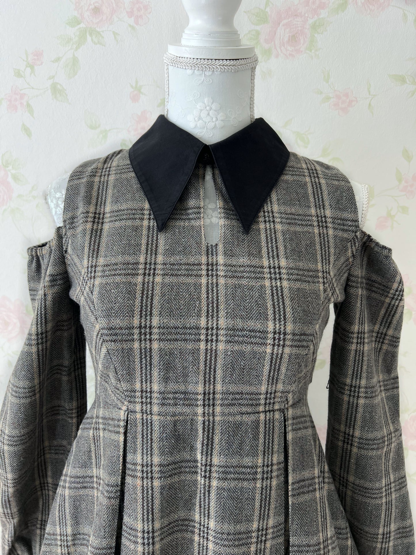 EATME Wool Mix Checked Dress