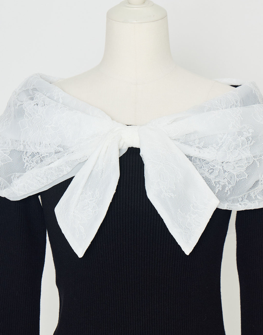 mellfy memory Melty race flare sleeve cape knit