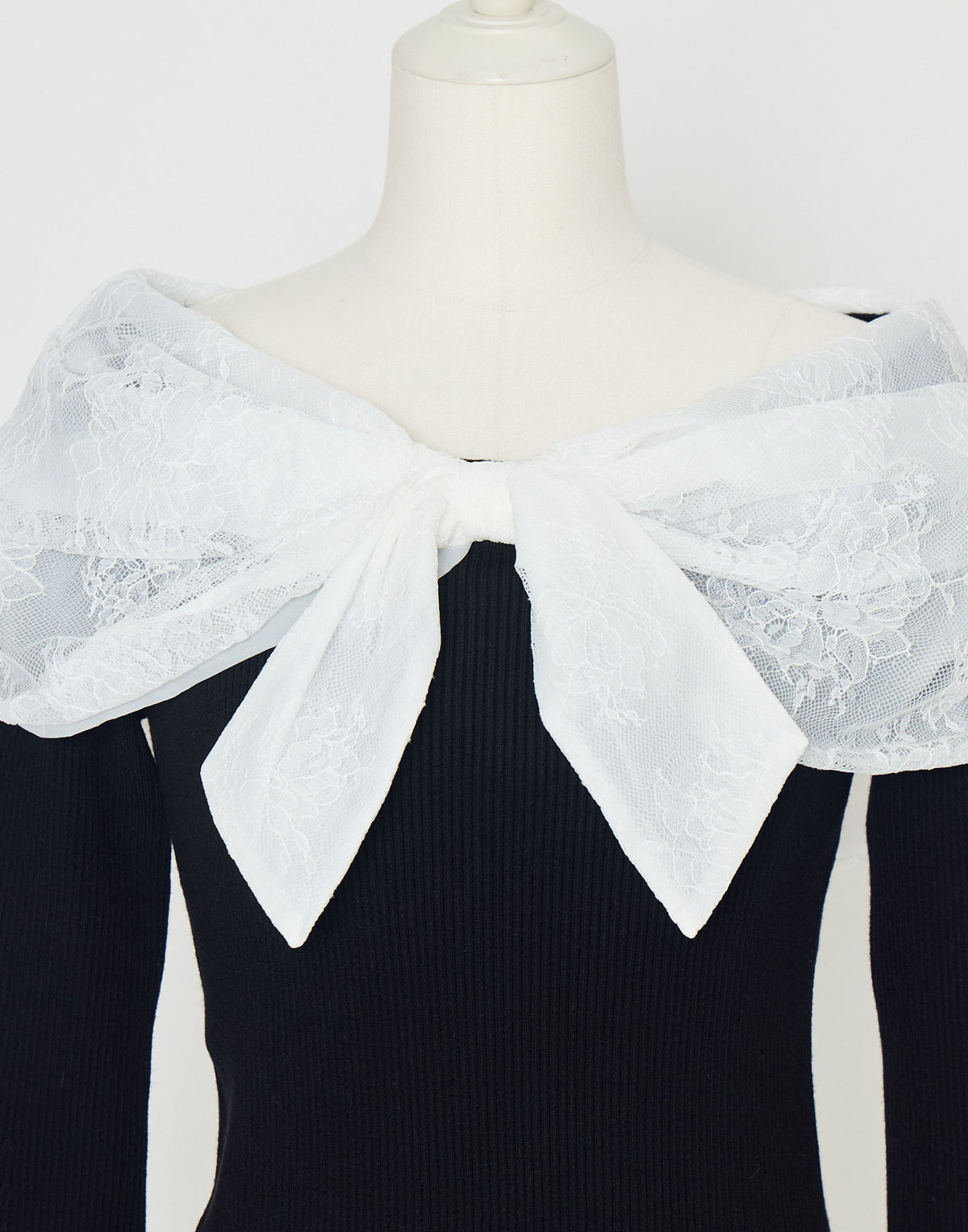 mellfy memory Melty race flare sleeve cape knit