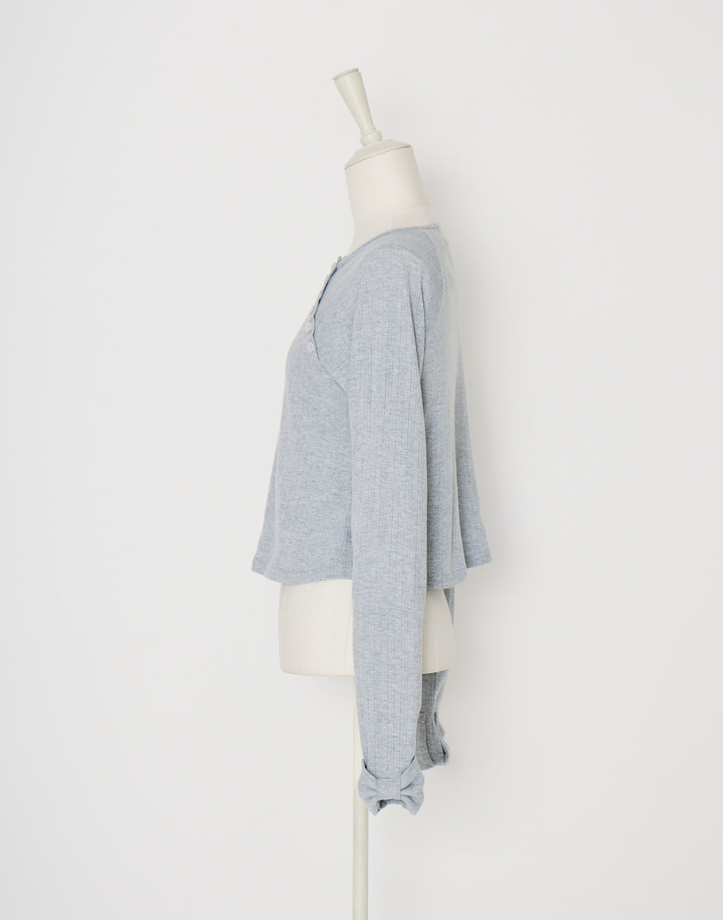 Lolime shoulder button eyelet top
