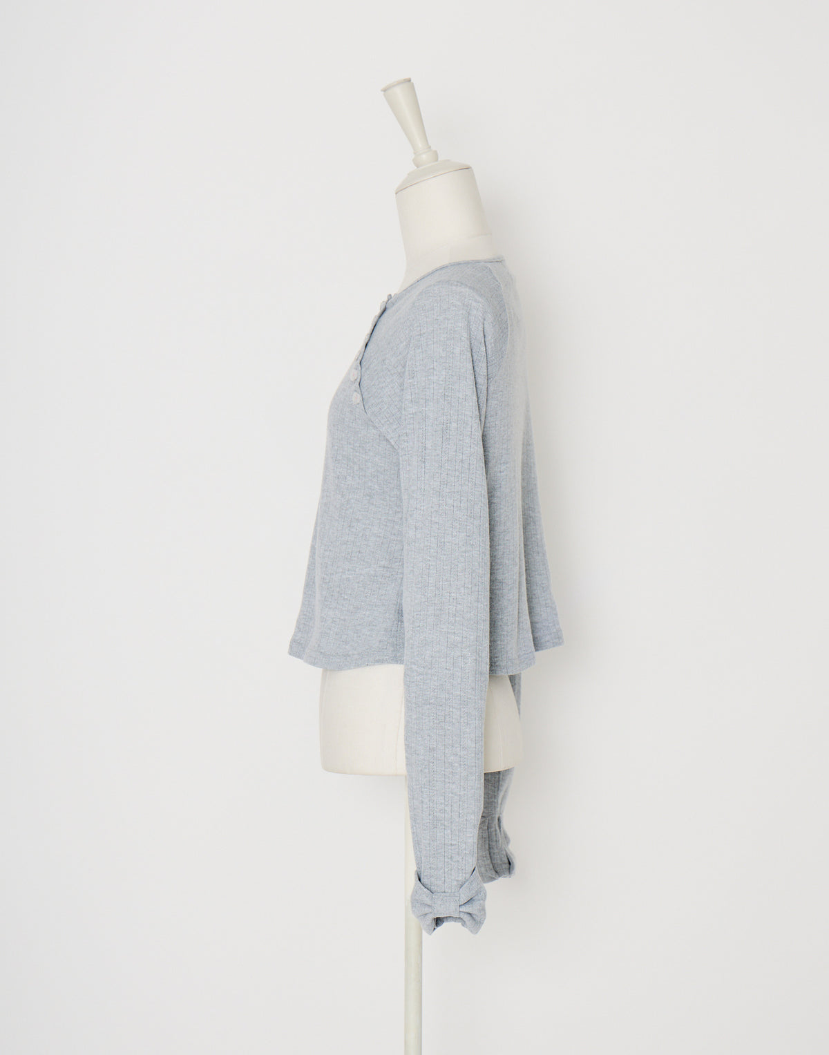 Lolime shoulder button eyelet top