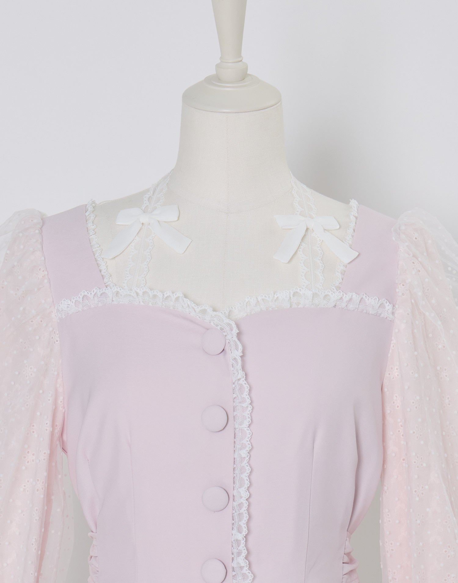 mellfy memory Sugar Lace Puff peplum Blouse
