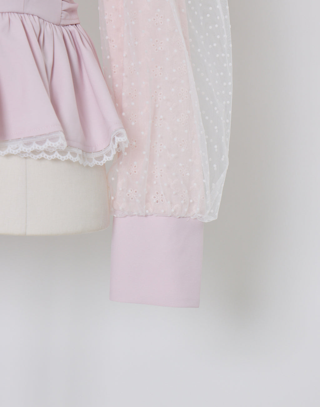 mellfy memory Sugar Lace Puff peplum Blouse
