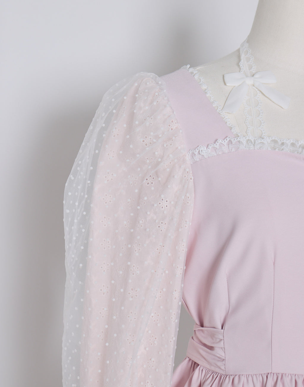 mellfy memory Sugar Lace Puff peplum Blouse