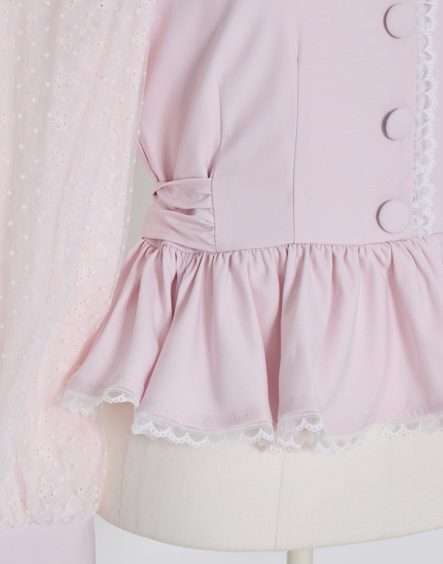 mellfy memory Sugar Lace Puff peplum Blouse
