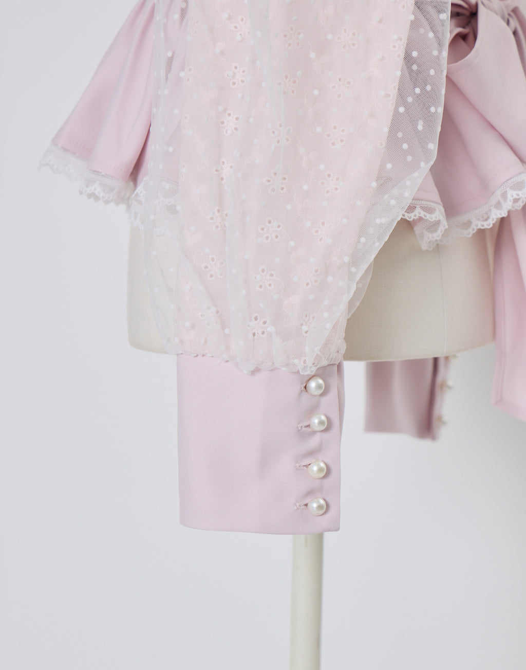 mellfy memory Sugar Lace Puff peplum Blouse