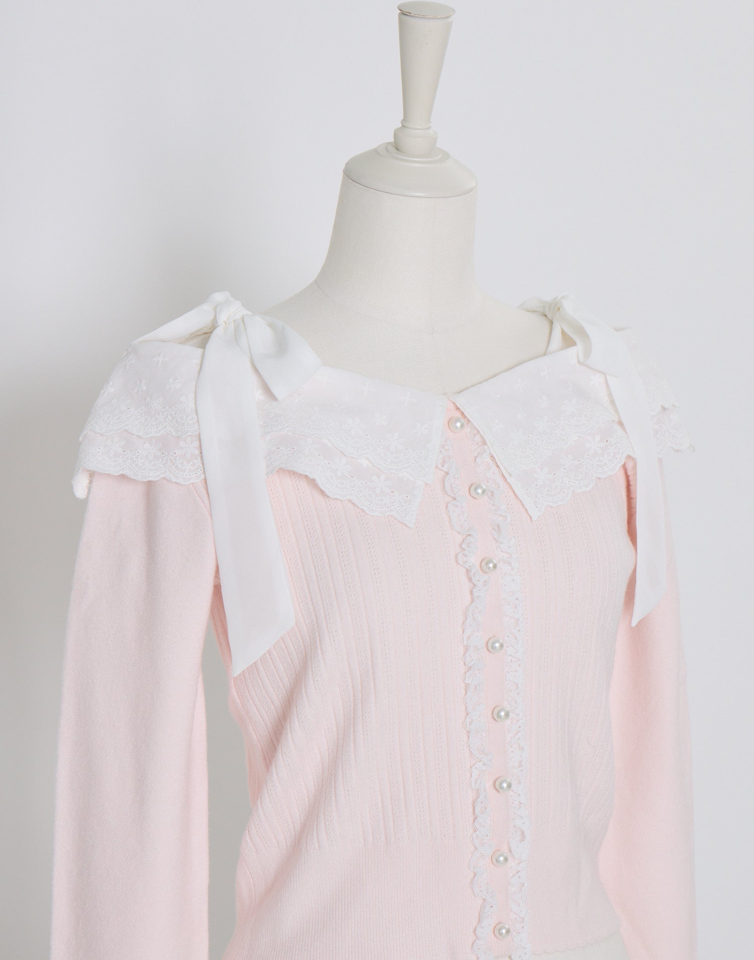 mellfy memory Ruffle and lace cuff ribbon Knit Top