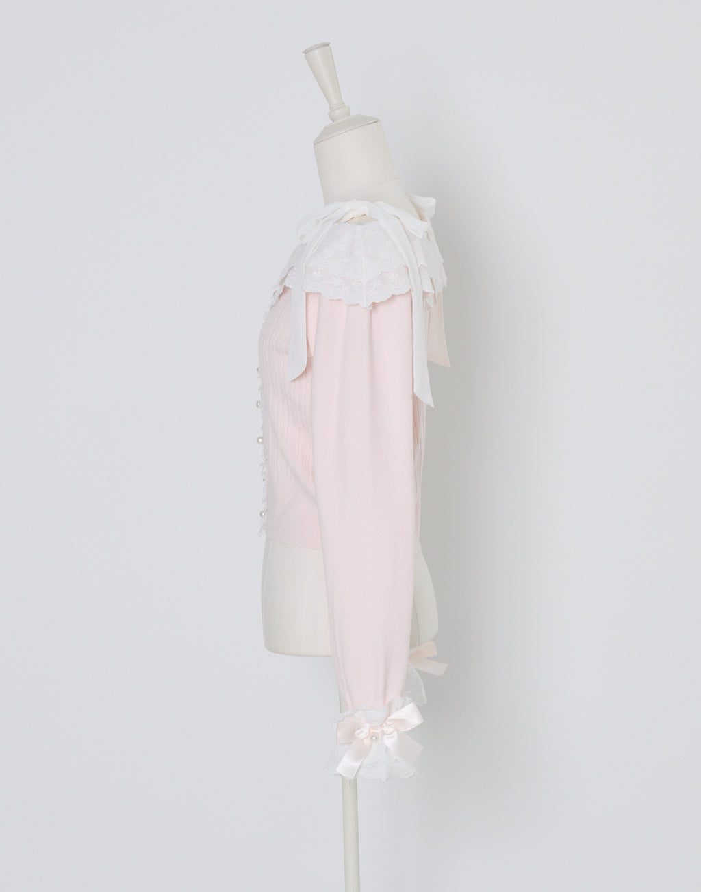 mellfy memory Ruffle and lace cuff ribbon Knit Top