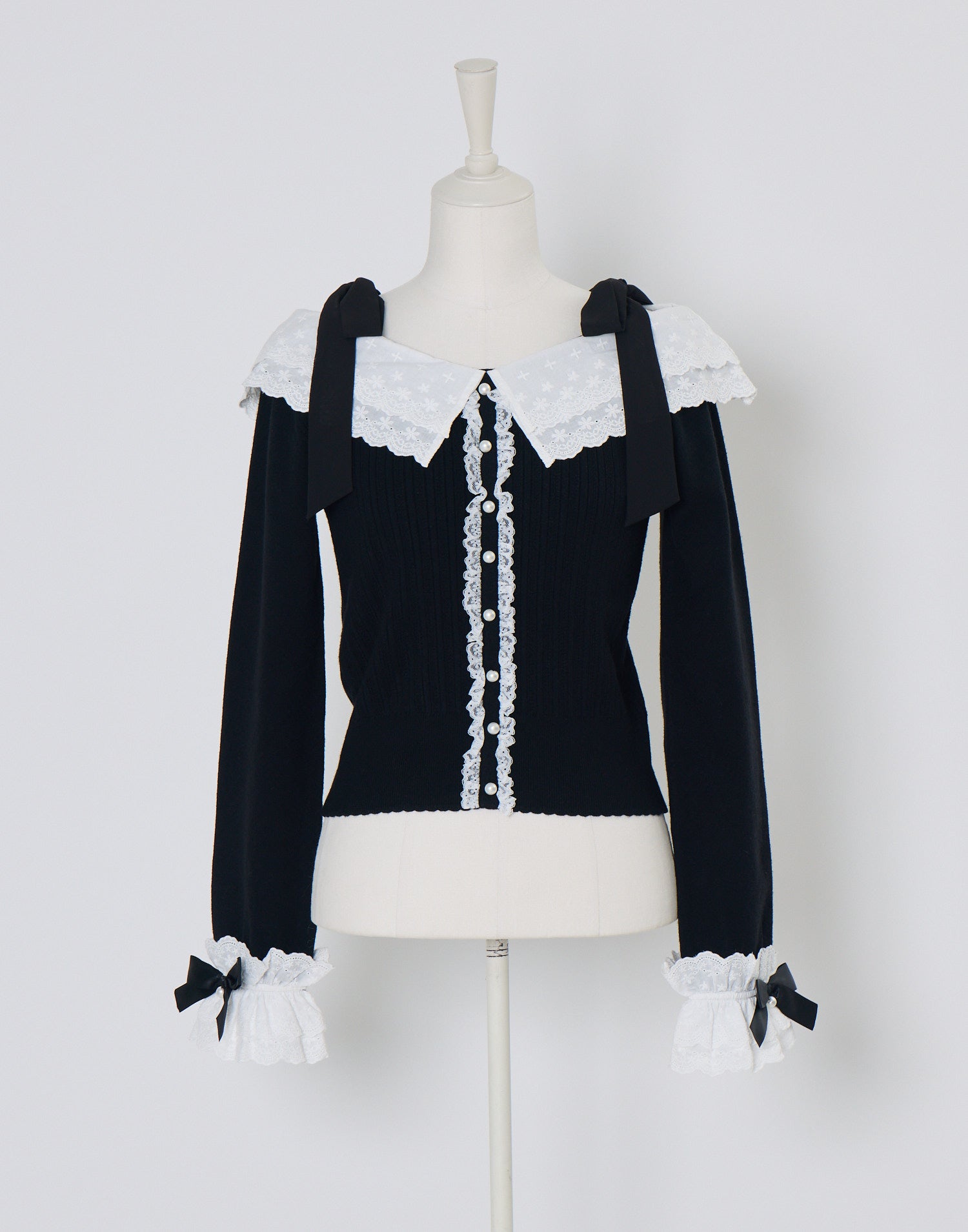 mellfy memory Ruffle and lace cuff ribbon Knit Top