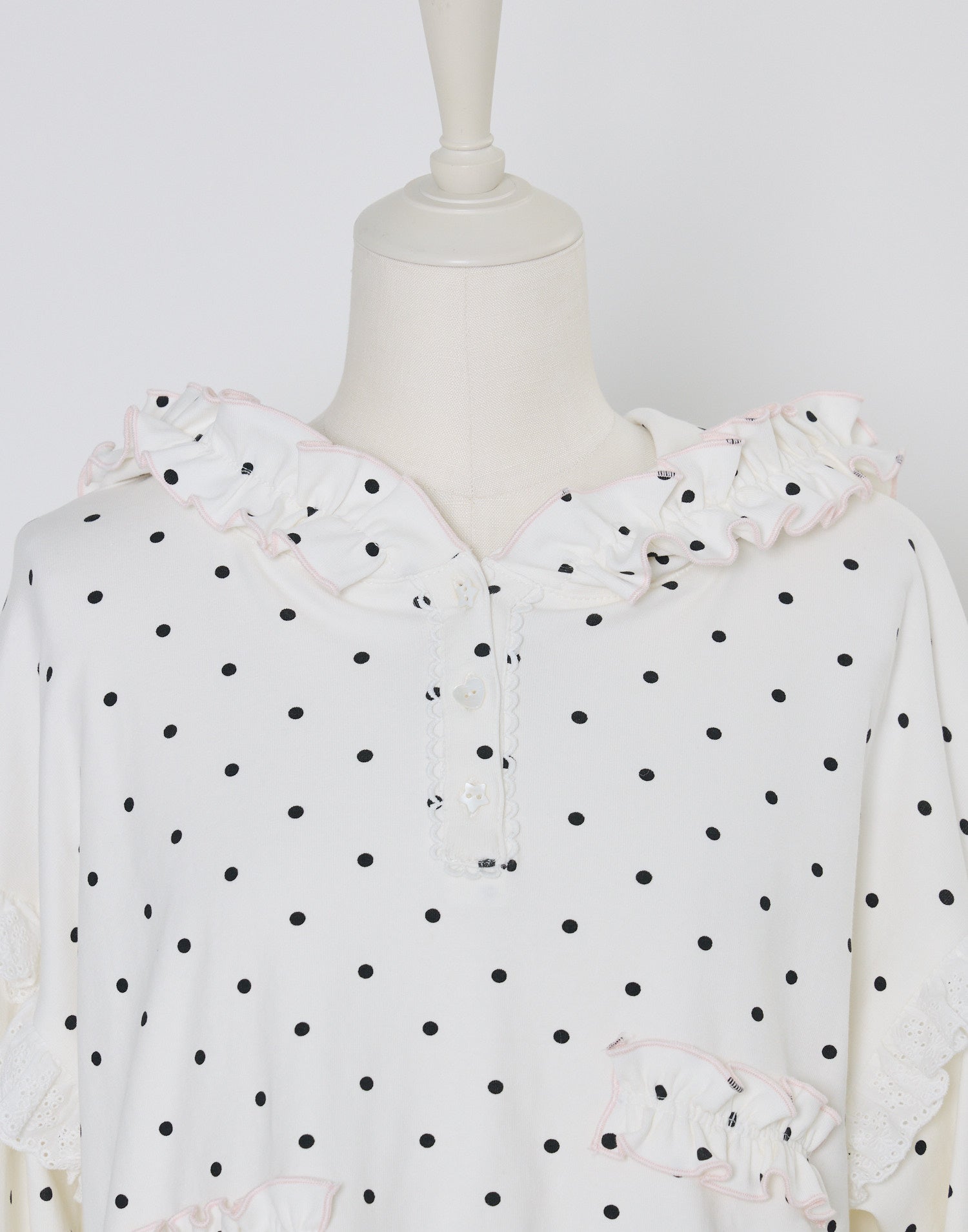 (Pre-order) Lolime fancy dot sweatshirt