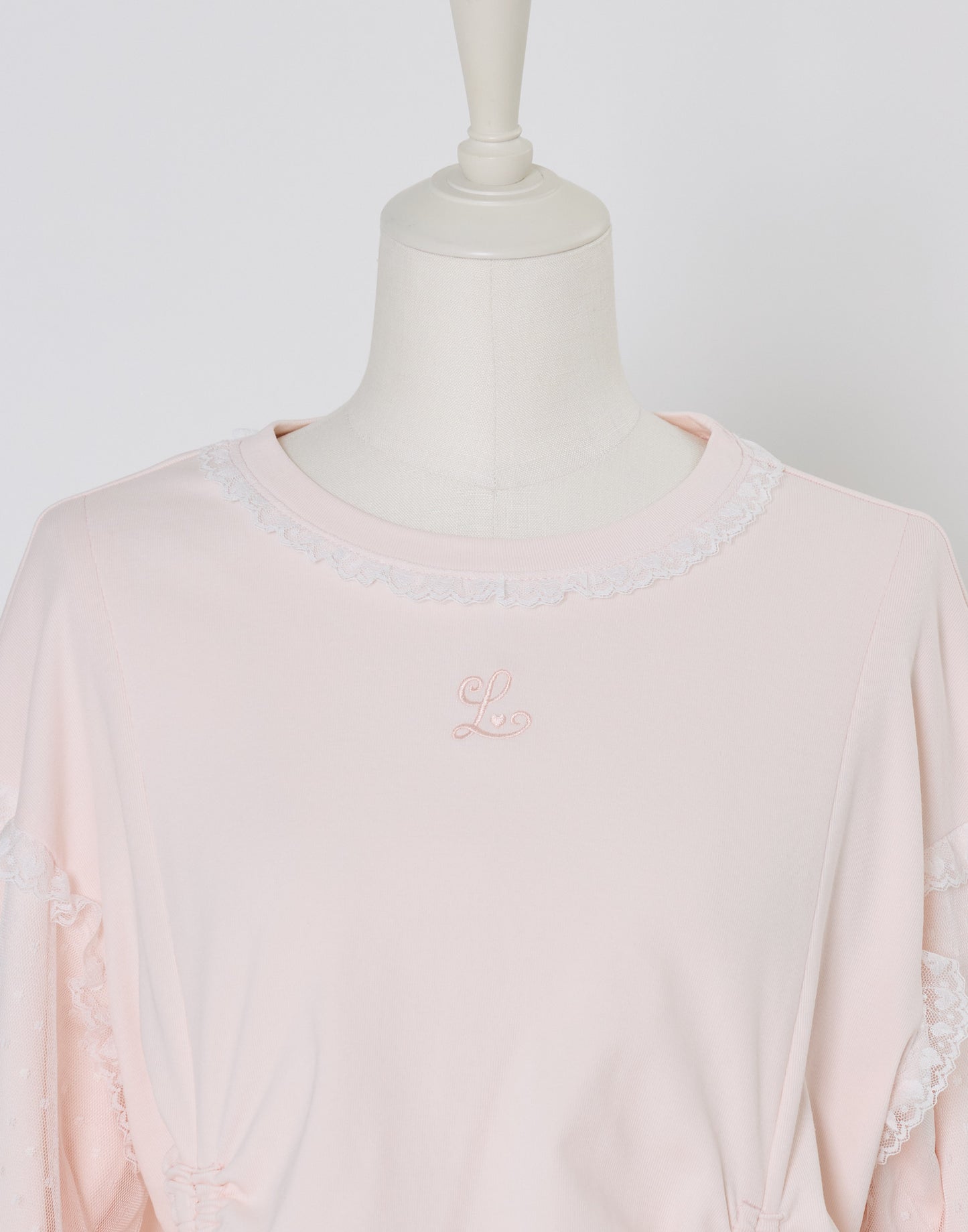 Lolime lacy shirring logo pullover