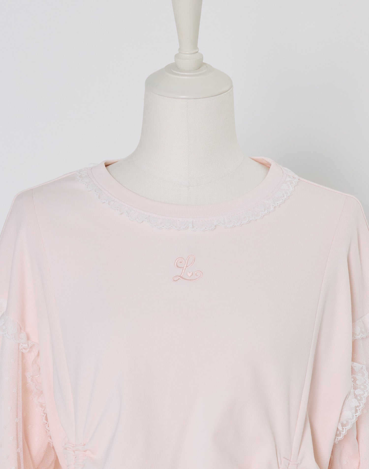 Lolime lacy shirring logo pullover