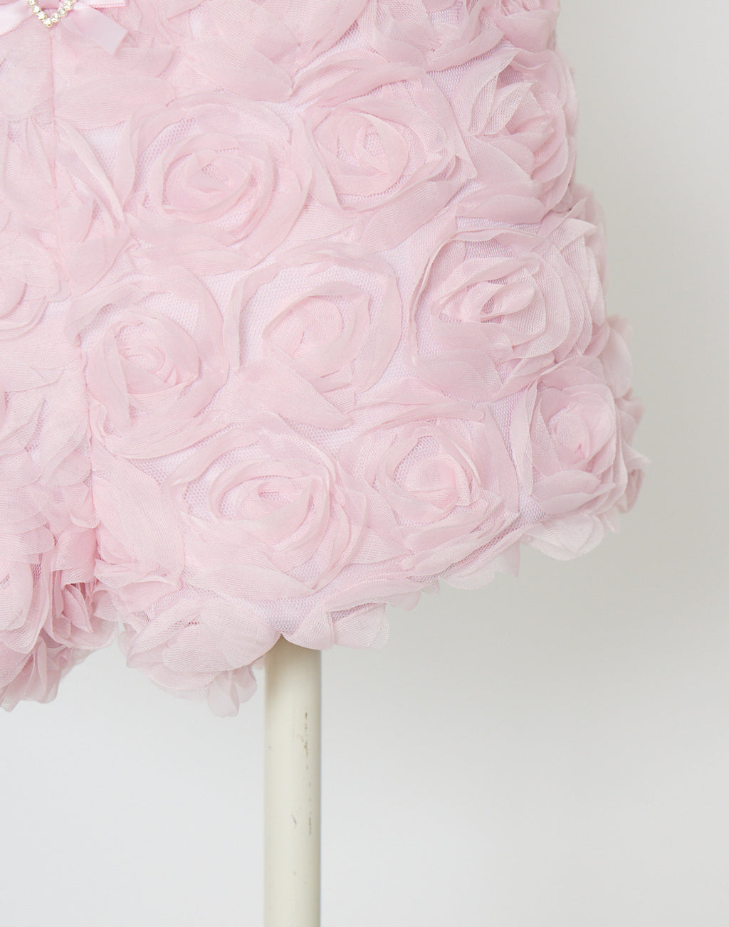 AVENCHUMU Rose short pants