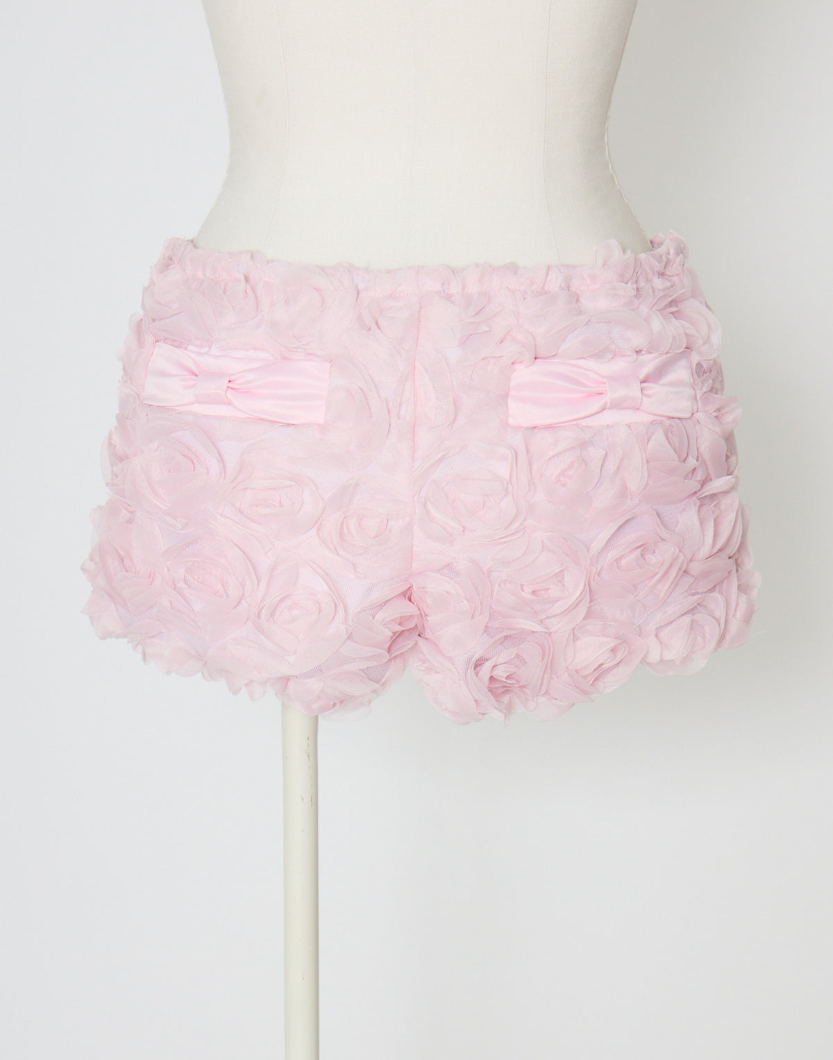 AVENCHUMU Rose short pants