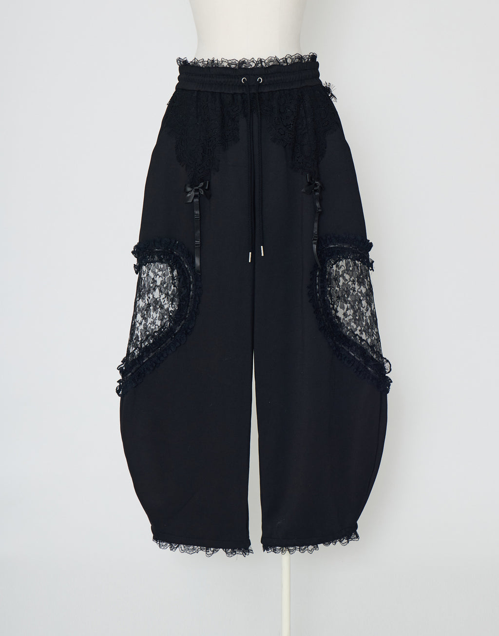 AVENCHUMU Lace hearts garter sweat pants