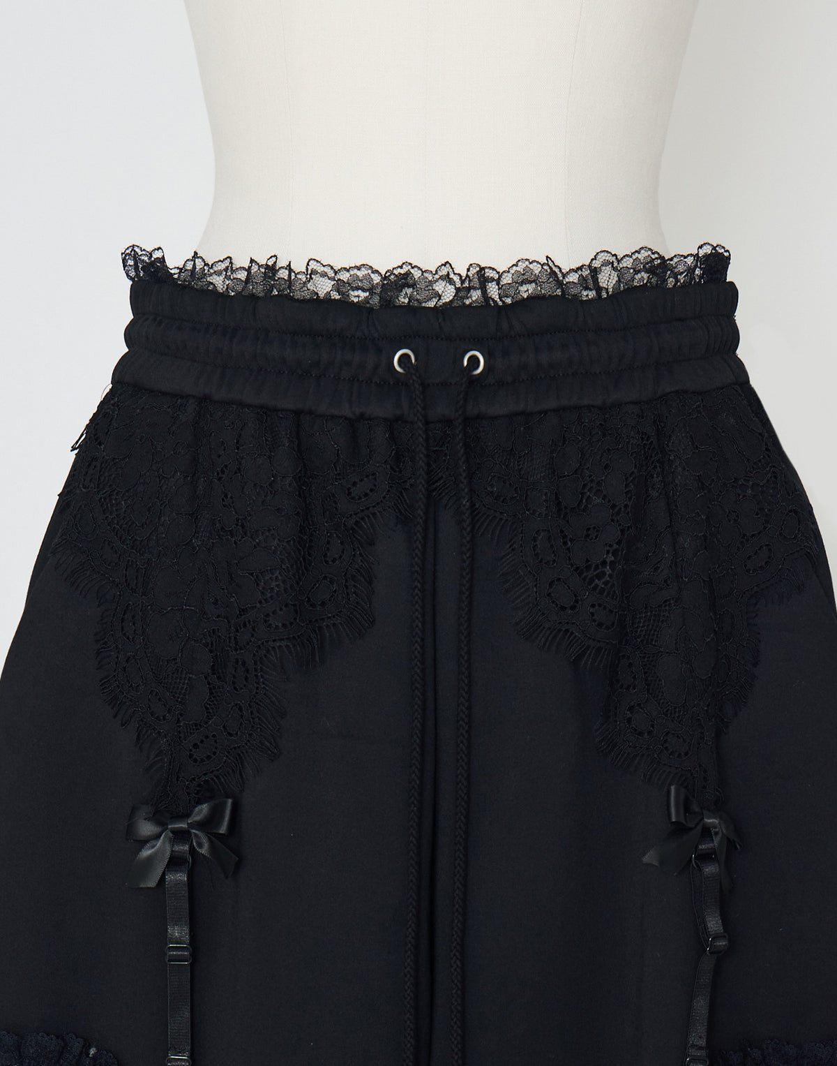 AVENCHUMU Lace hearts garter sweat pants