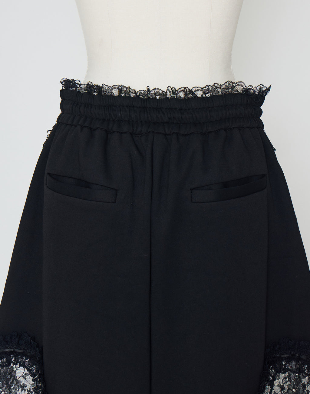 AVENCHUMU Lace hearts garter sweat pants
