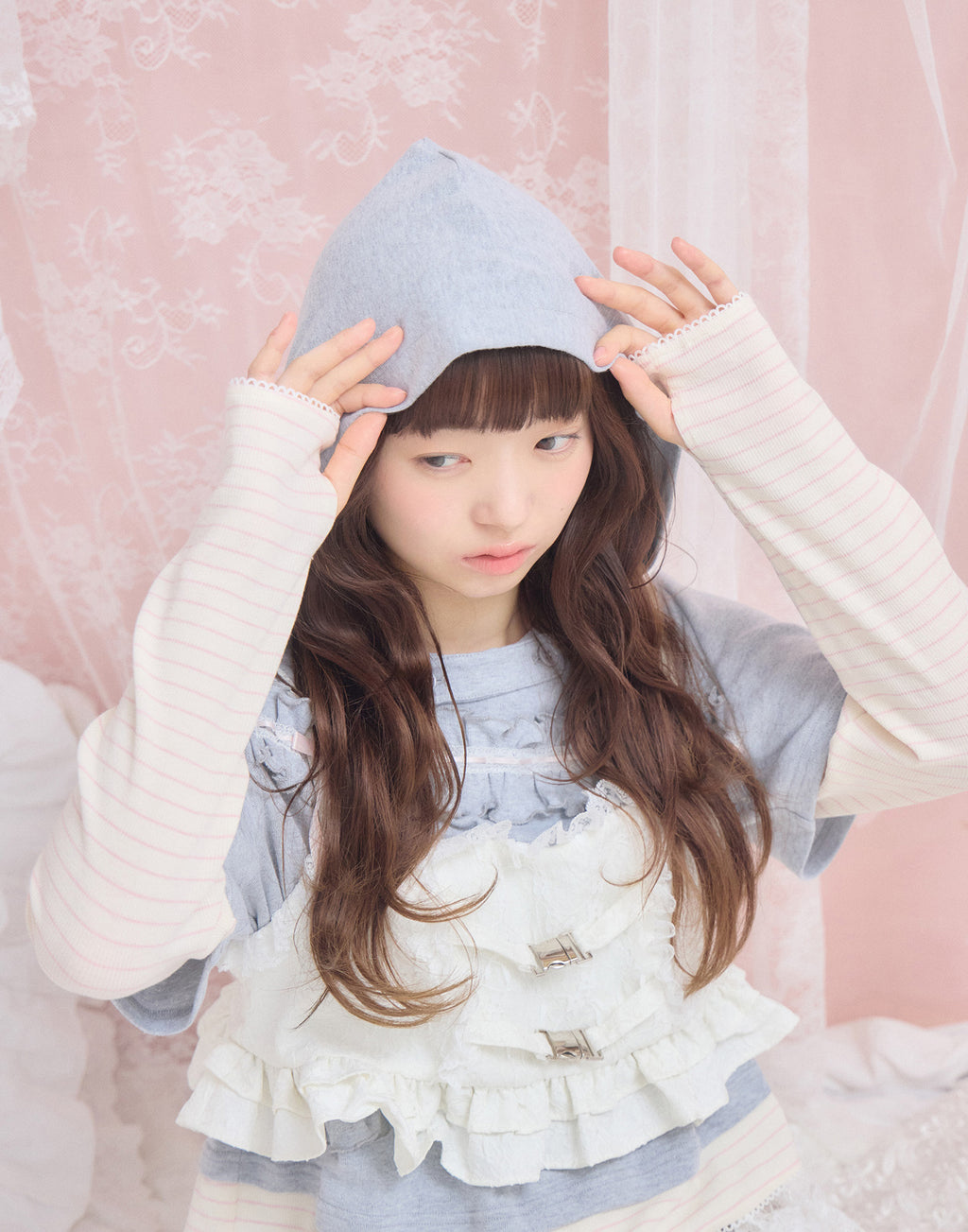Lolime frill layered hood top