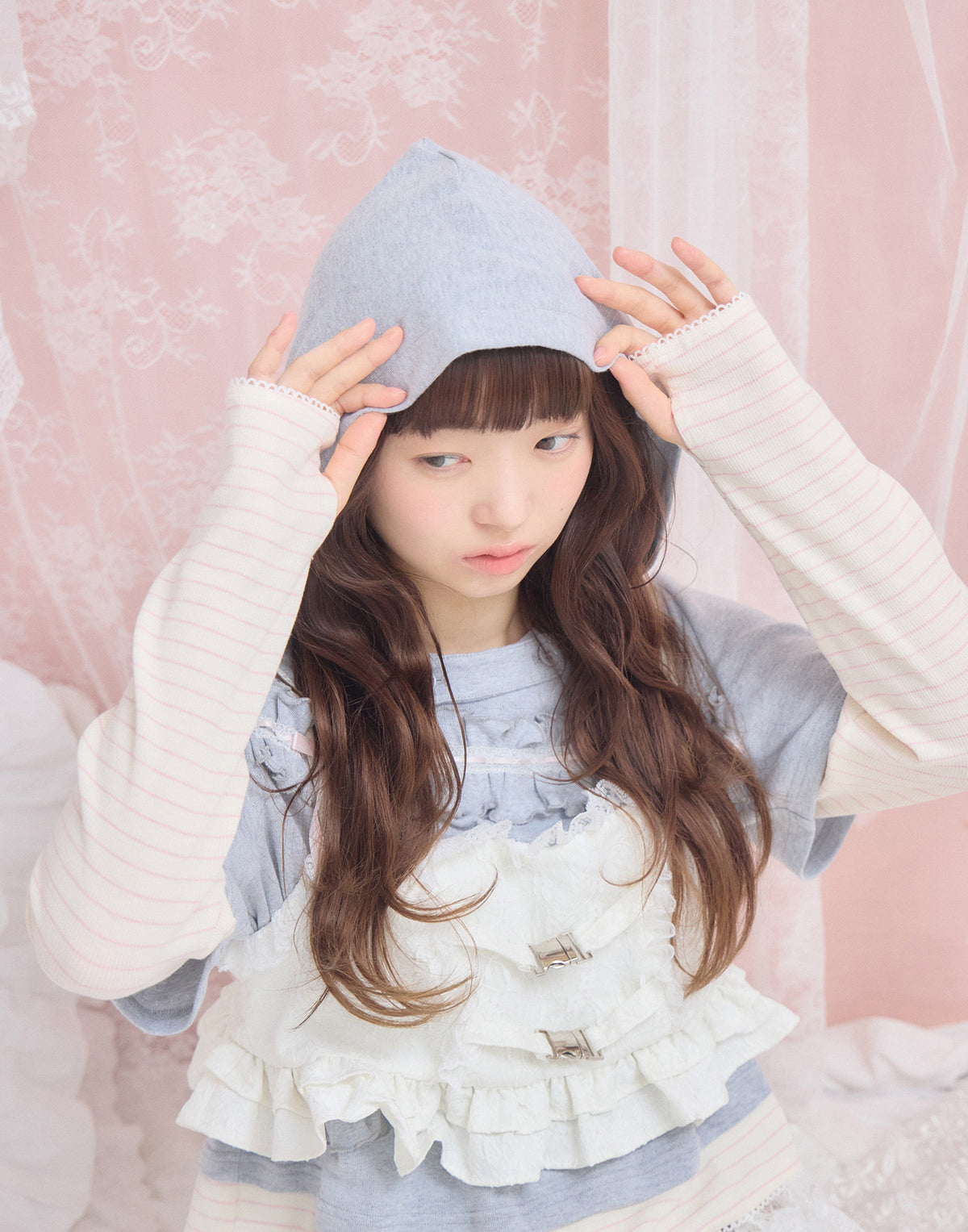 Lolime frill layered hood top