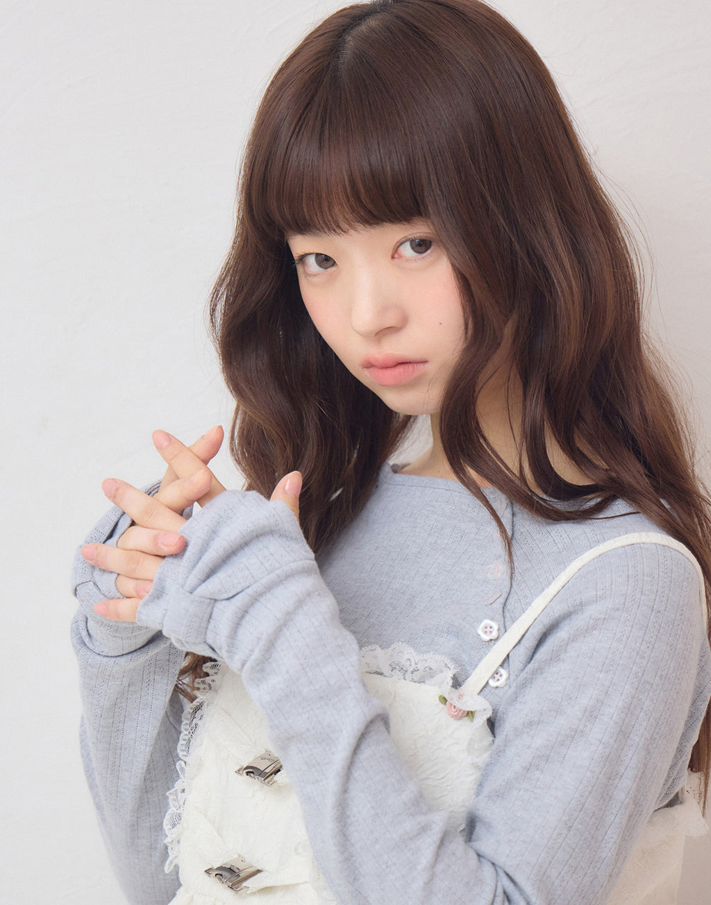 Lolime shoulder button eyelet top